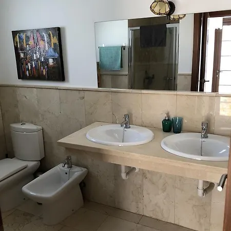 Vila Uriel